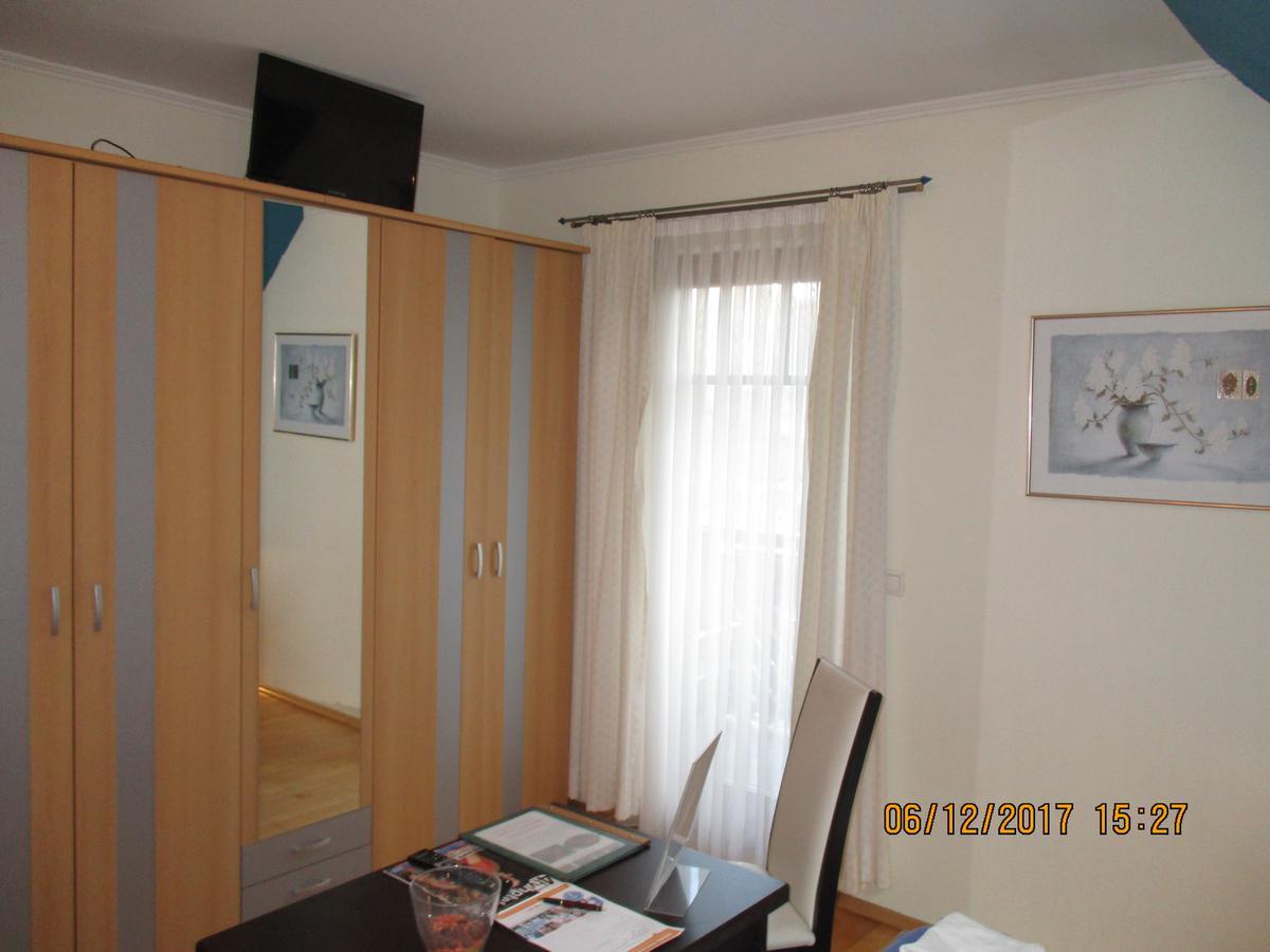 Gastehaus Zur Schonen Aussicht Bed & Breakfast Spitz an der Donau Luaran gambar