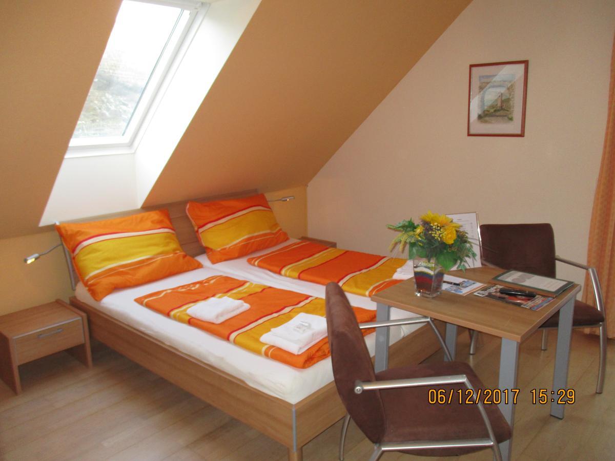 Gastehaus Zur Schonen Aussicht Bed & Breakfast Spitz an der Donau Luaran gambar